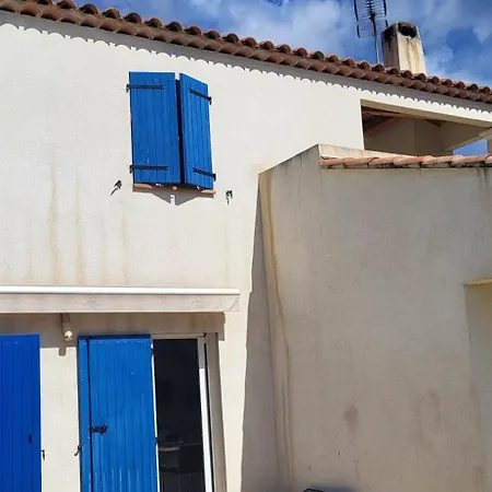 Вилла Villa3 Chambres, 4-6 Personnes 5 Minutes De La *