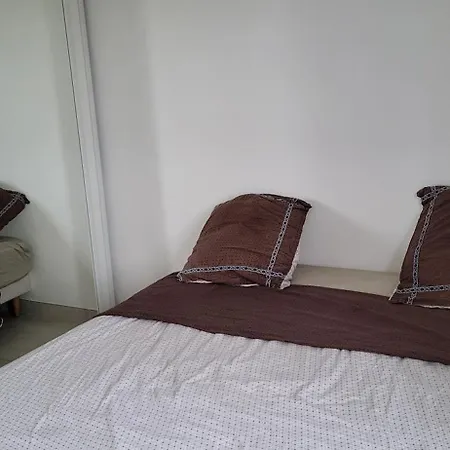 Вилла Villa3 Chambres, 4-6 Personnes 5 Minutes De La
